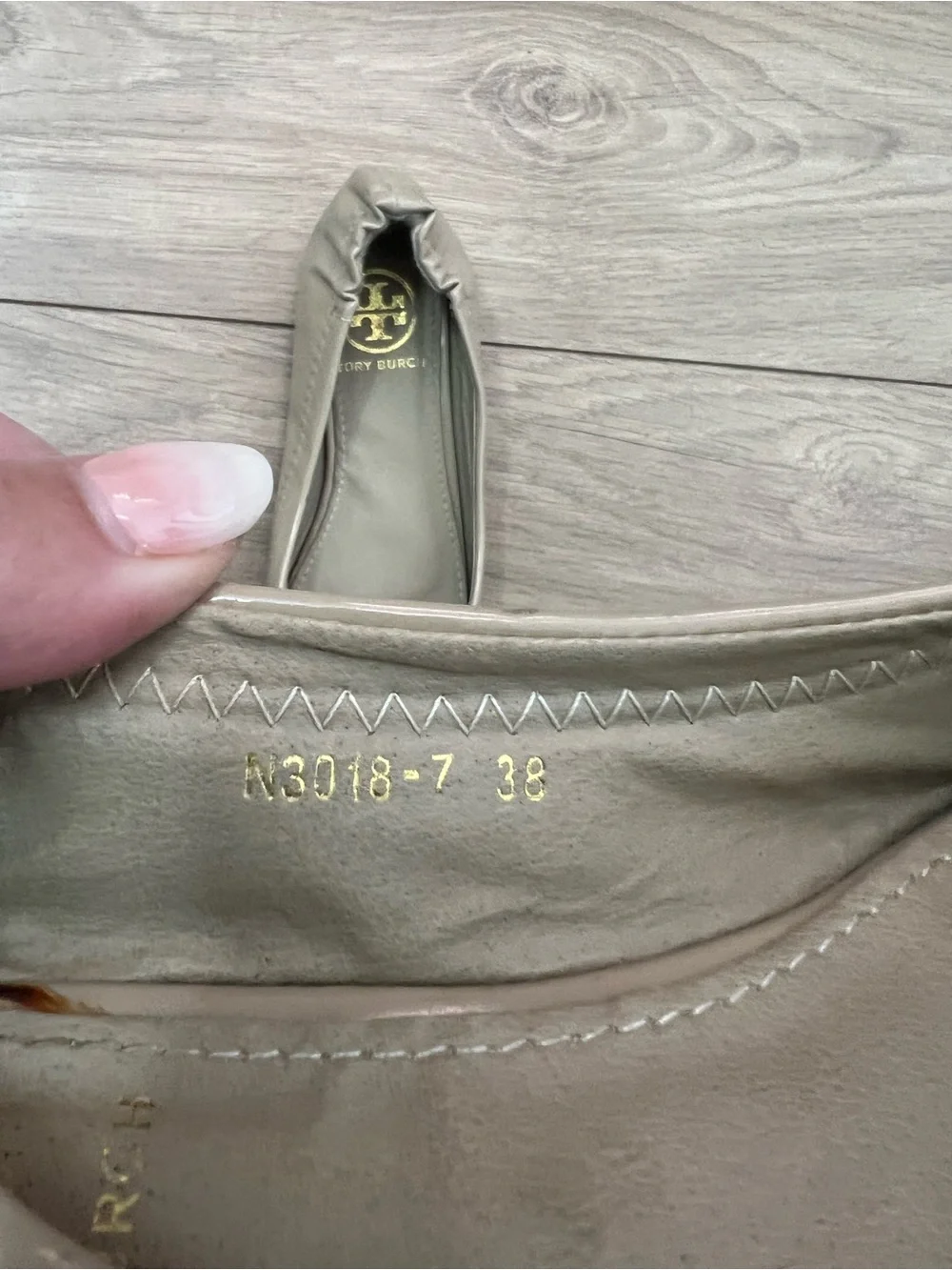 Tory Burch Minnie Ballet flats in Beige